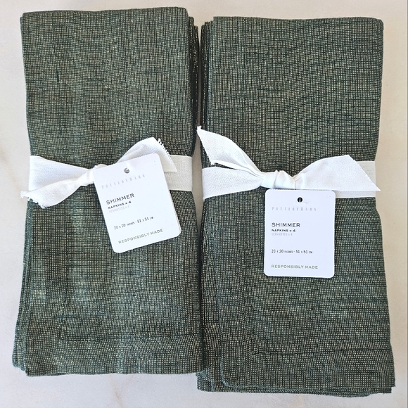 Pottery Barn Other - Pottery Barn 8 green shimmer dinner napkins